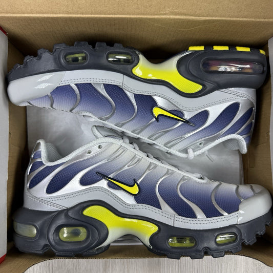 Nike Air Max Plus TN Trainers Obsidian Silver Size UK4.5 HF0030-0010