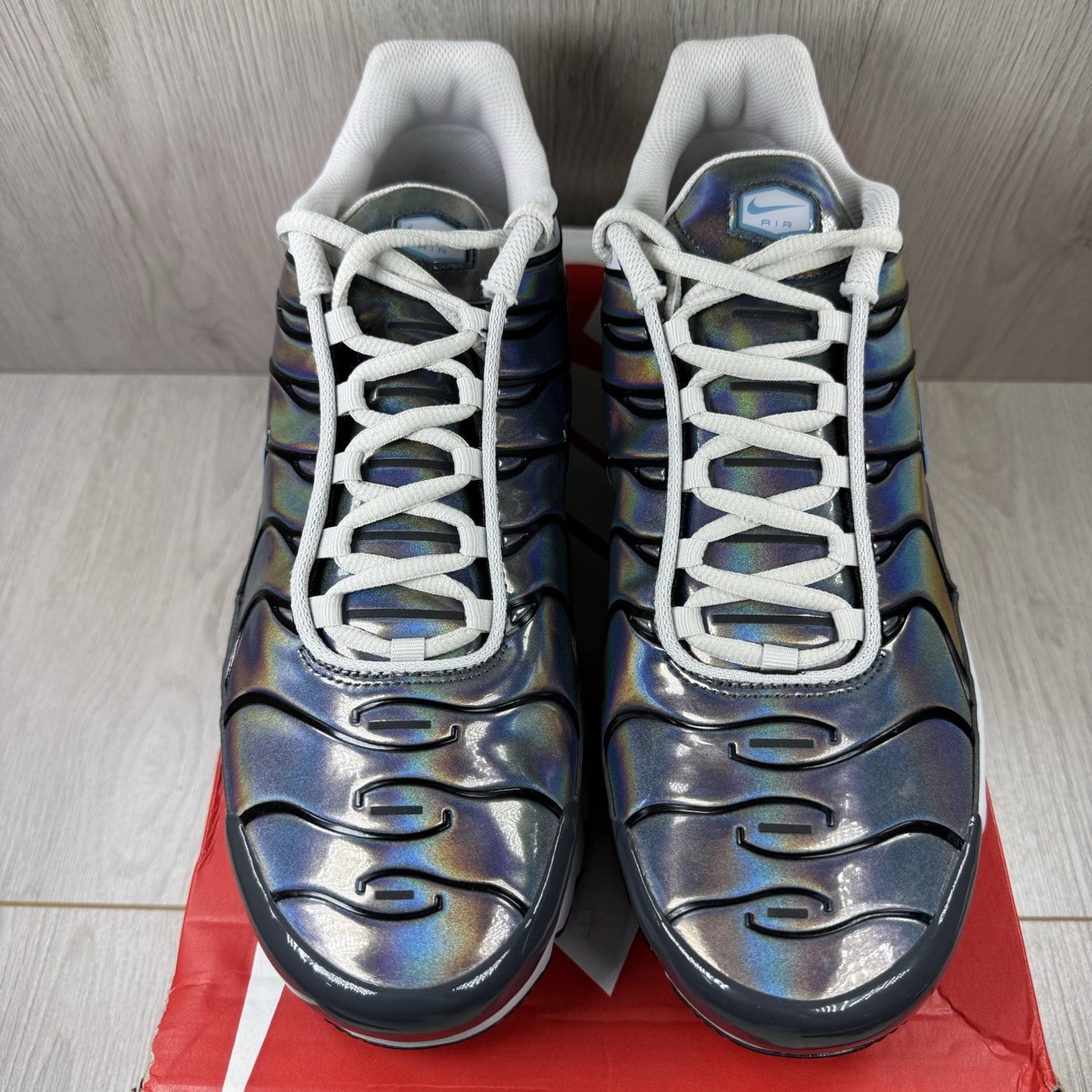 Nike Air Max Plus TN Trainers Iridescent White Size UK11 HV2525-0012