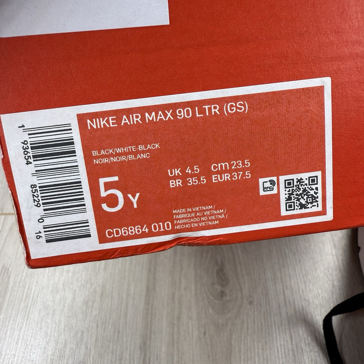 Nike Air Max 90 LTR Trainers Black White Size UK4.5 CD6864-01011