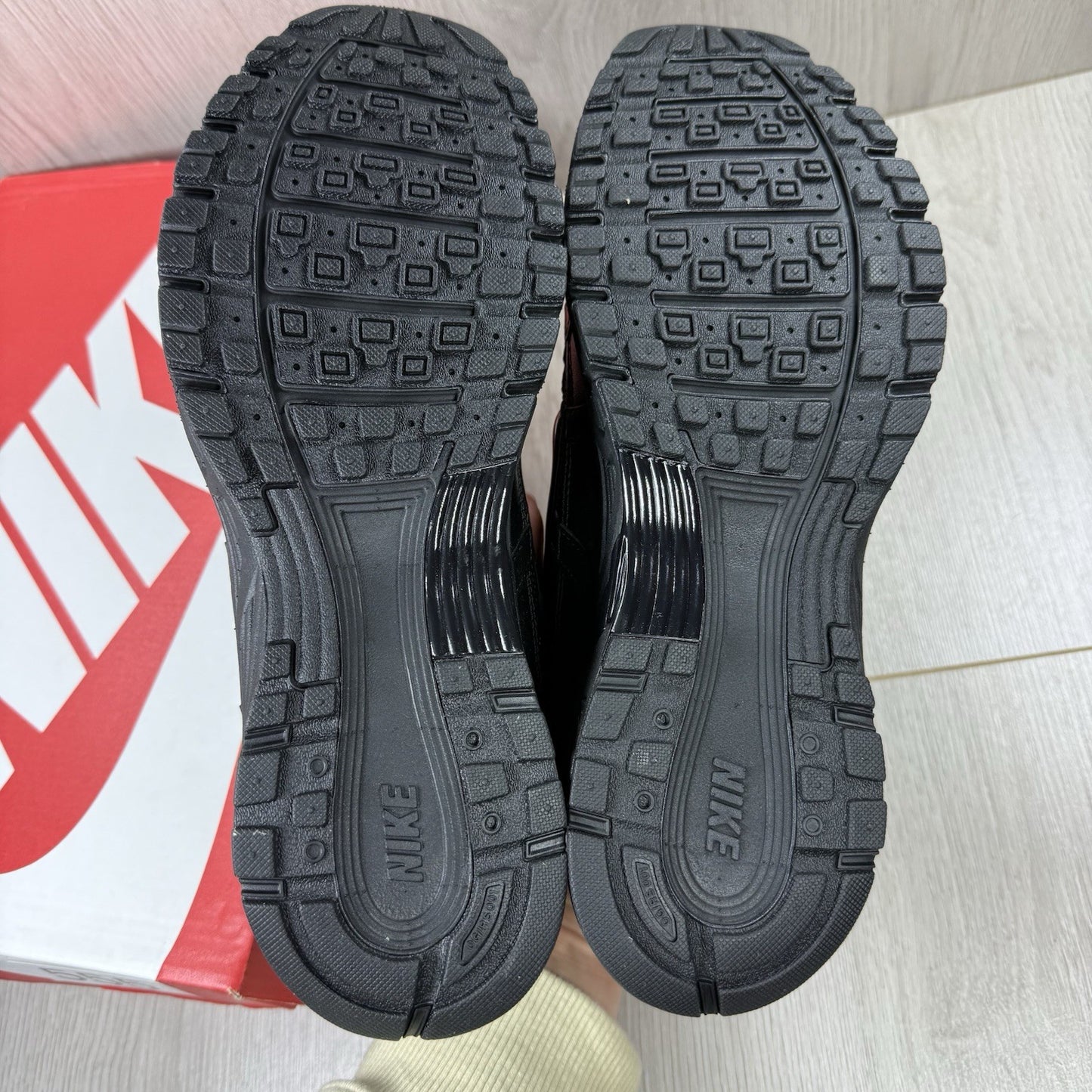 Nike P-6000 Trainers Triple Black Size UK8.5 CD6404 00211