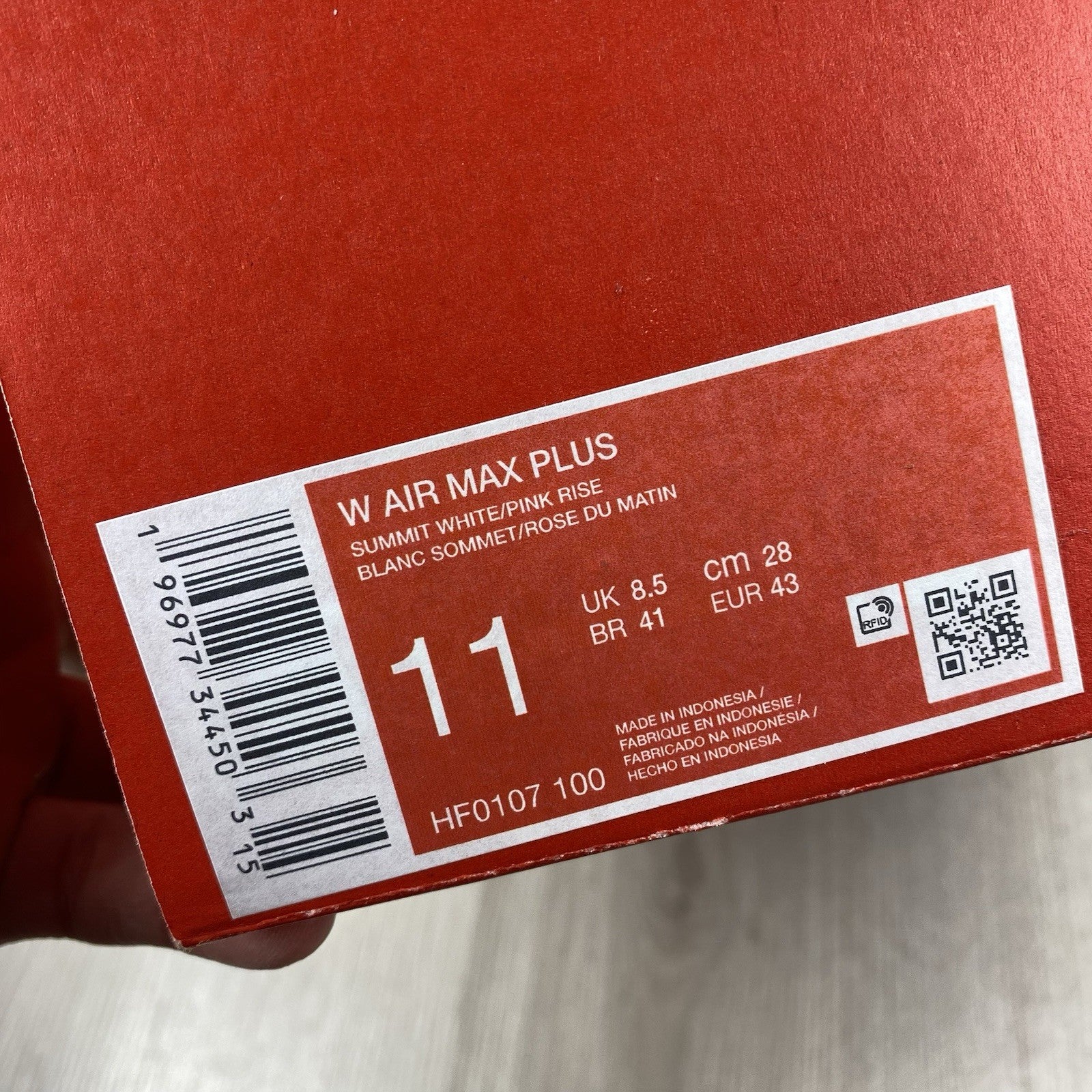 Nike Air Max Plus TN Size UK8.5 EU43 Summit White Pink Rise HF0107-1008