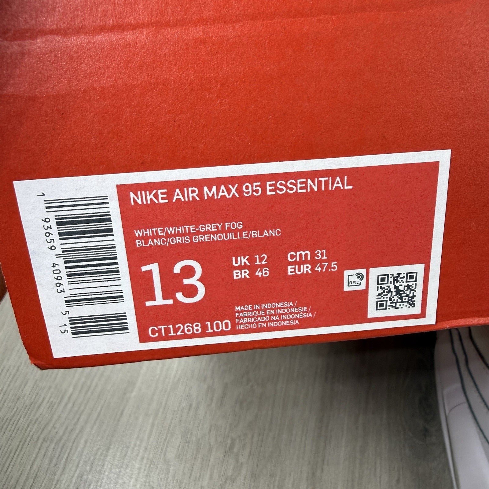 Nike Air Max 95 Essential Trainers White Grey Fog Size UK12 CT1268-1007