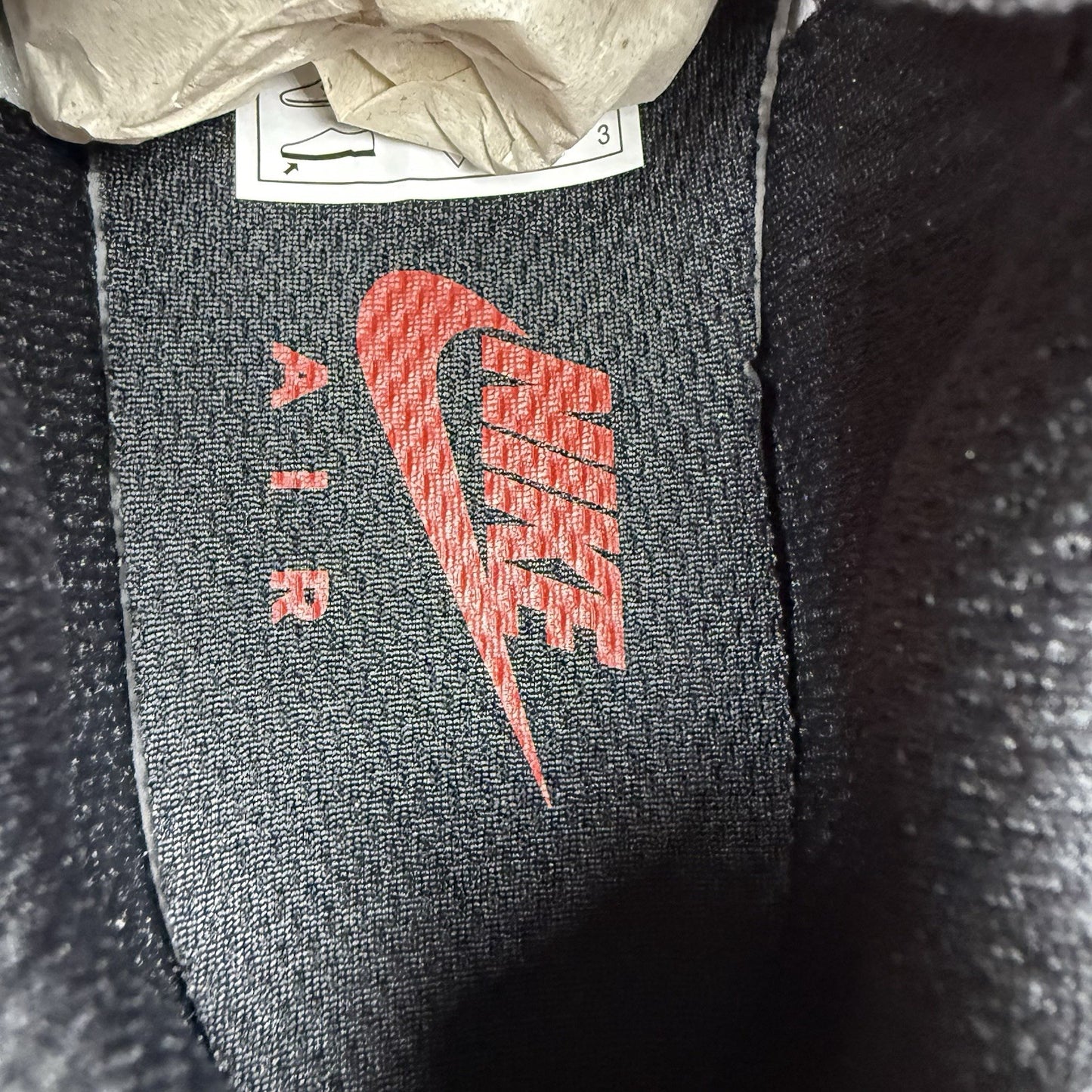 Nike TN Air Max Plus Trainers Dracula Gradient Red Grey Size UK6 CI2299-0015