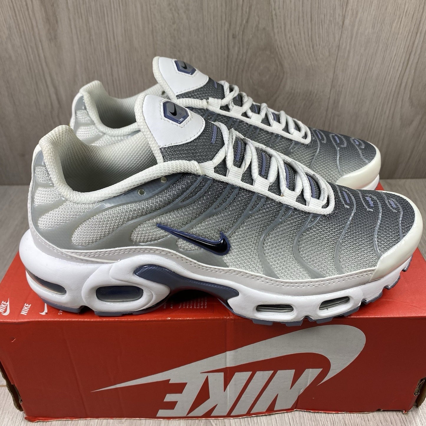 Nike TN Air Max Plus Trainers Smoke Grey Ashen Slate UK3.5 FQ2892-1008