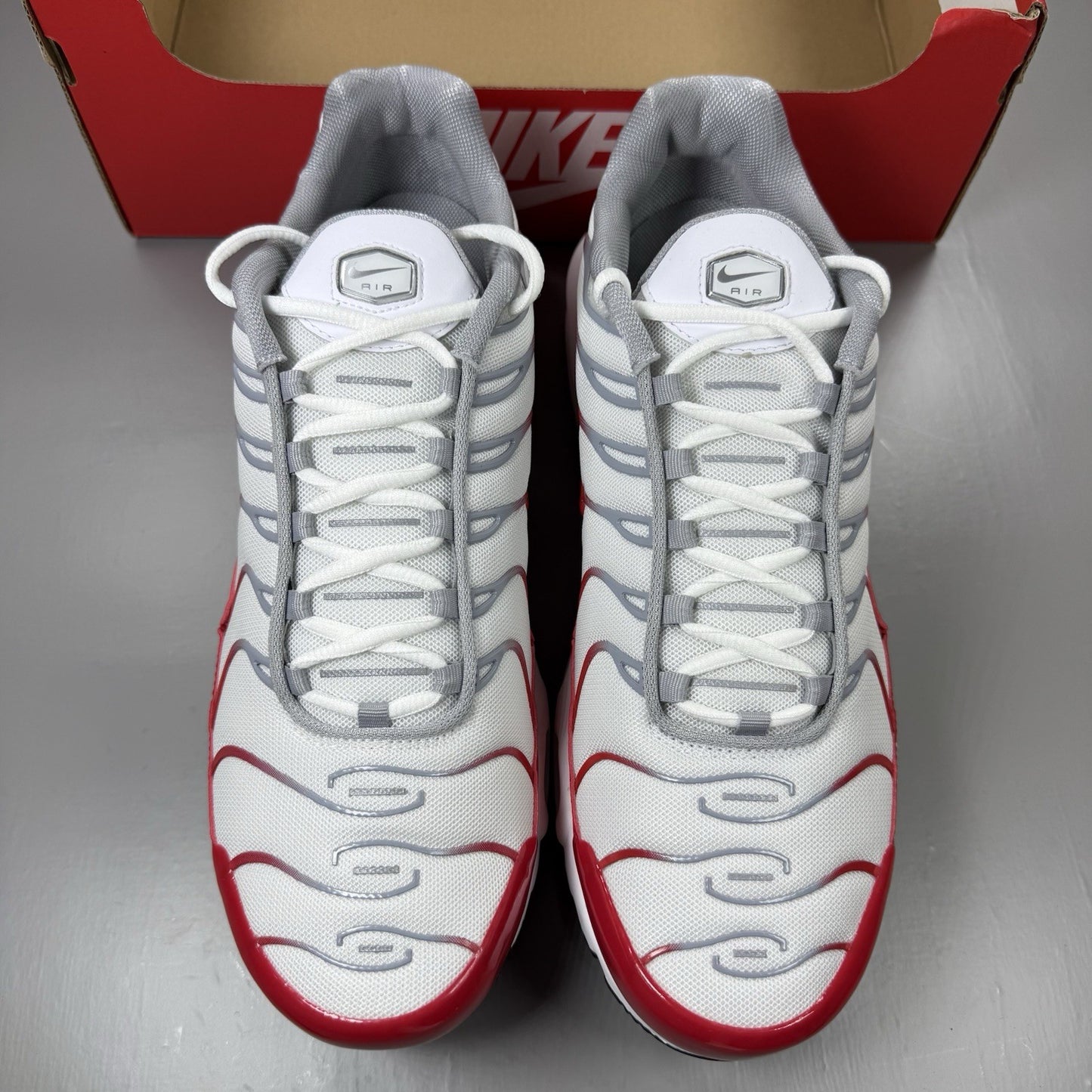 Nike Air Max Plus TN Trainers White University Red Size UK11 IF6224 1018