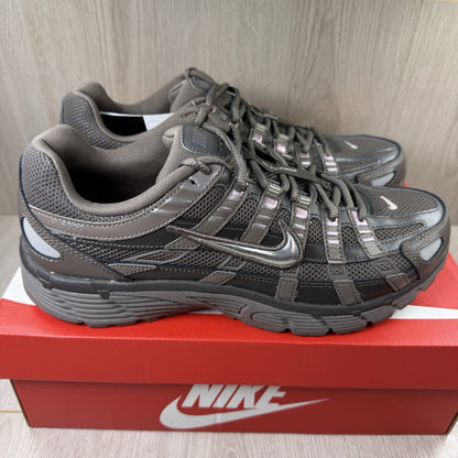 Nike P-6000 Trainers Cave Stone Medium Ash Size UK9.5 CD6404-2021