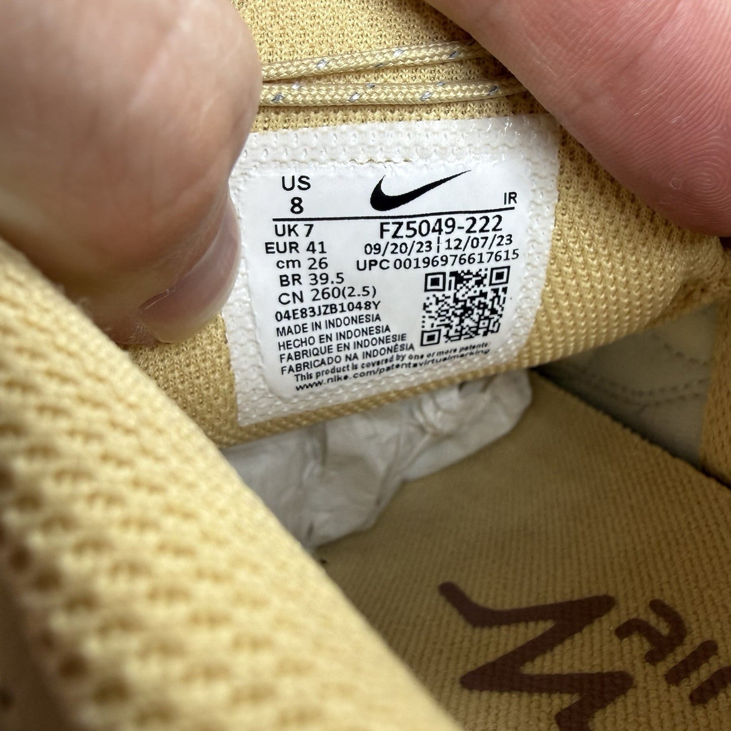 Nike Air Max Plus TN Trainers Sesame Size UK7 FZ5049-22215