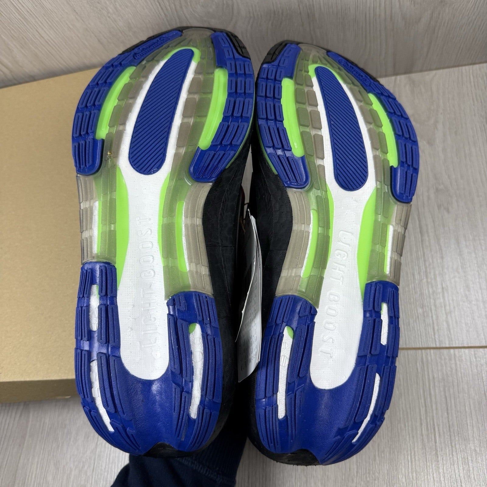 Adidas Ultra Boost Light Trainers Black Lucid Lime Size UK9 IF241411