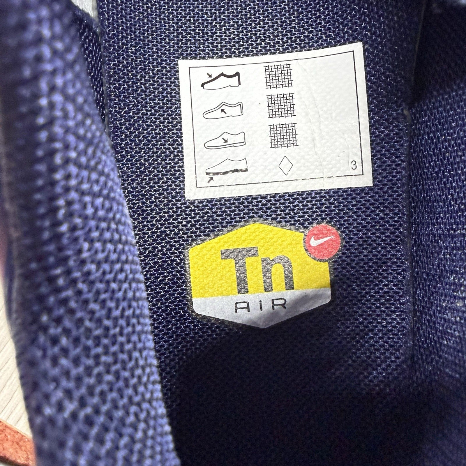 Nike Air Max Plus TN Trainers Plus Eclair Lightning Blue Size UK8.5 HV2323 4004