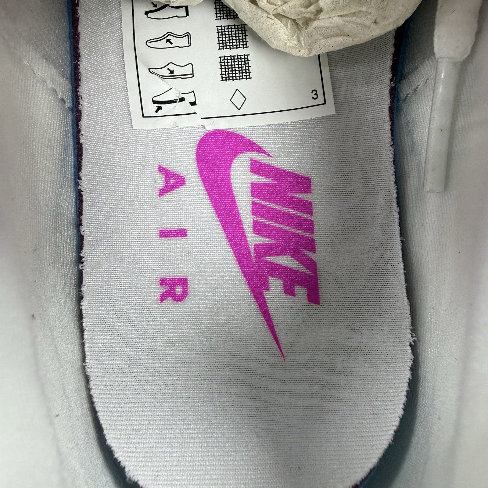 Nike Air Max Plus TN Trainers Pink Fade White Size UK7 CZ7931-1005