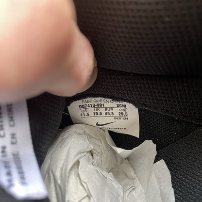 Nike Dunk Low Trainers Panda Black White Size UK10.5  D07413-9917