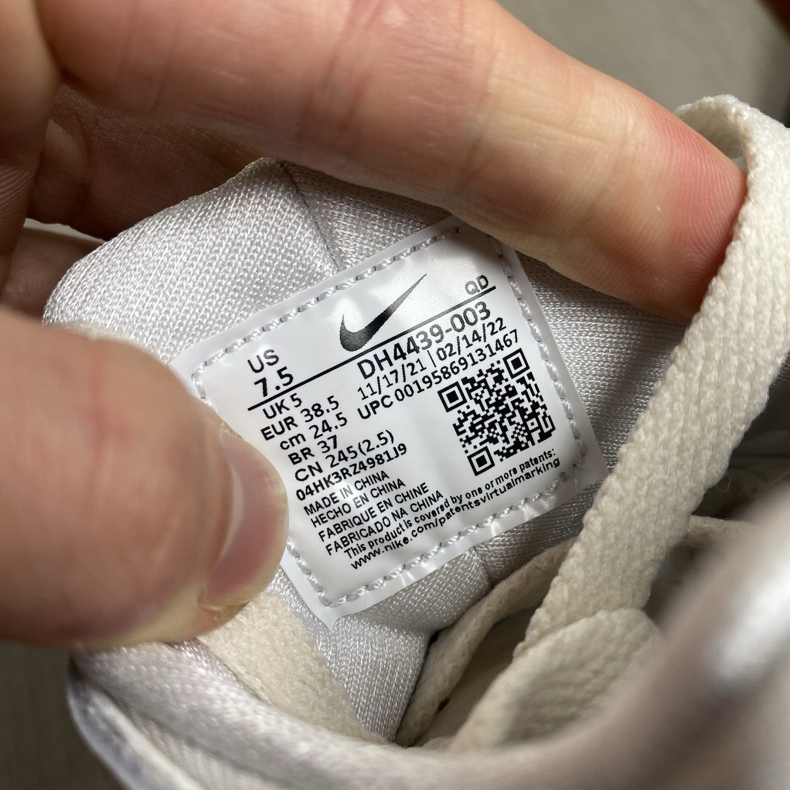 Nike Air Huarache Trainers Phantom Fossil Gum White Size UK5 DH4439-0035