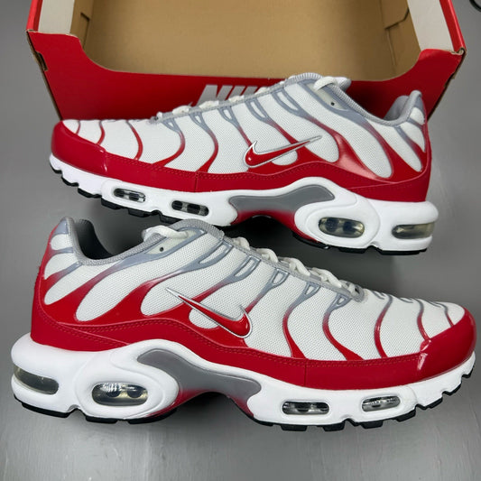 Nike Air Max Plus TN Trainers White University Red Size UK11 IF6224 1010