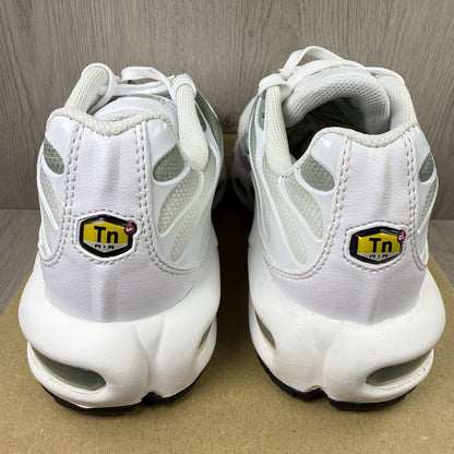 Nike Air Max Plus TN Trainers Size UK4.5 White Mica Green DZ3670-1003