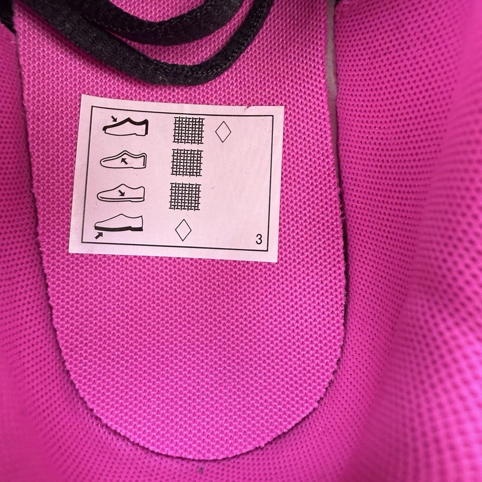 Nike Air Max Plus TN Trainers Black Laser Fuchsia Size UK6 CD0609-02512