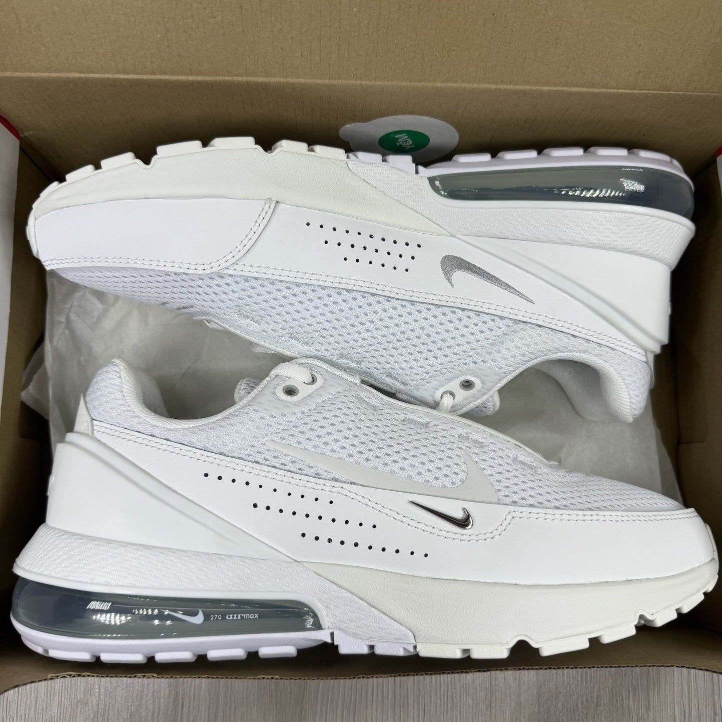 Nike Air Max Pulse Trainers Shoes Summit White Size UK8.5 US9.5 EU43 DR0453-101