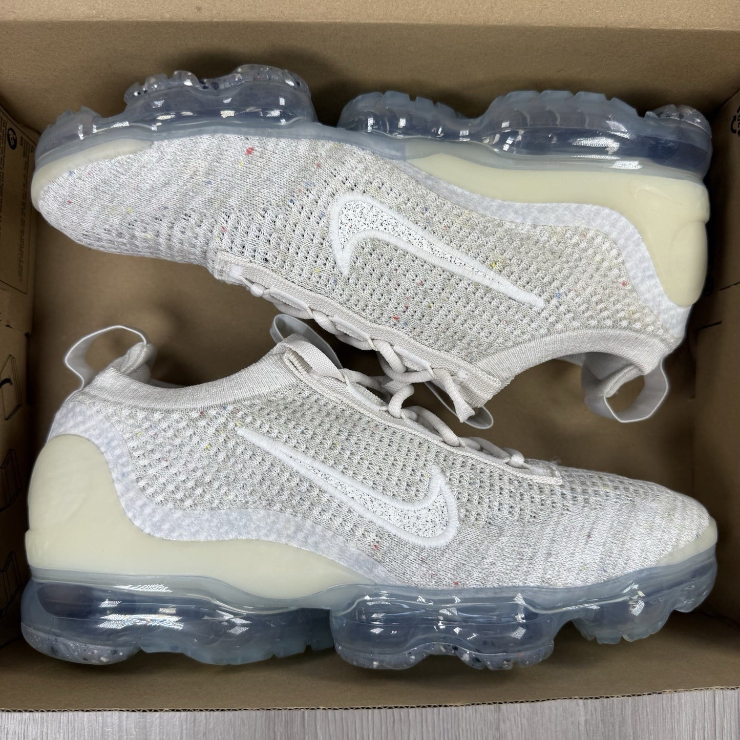 Nike Air VapourMax 2021 Trainers Phantom White Size UK6.5 US9 EU40.5 DJ9975-001
