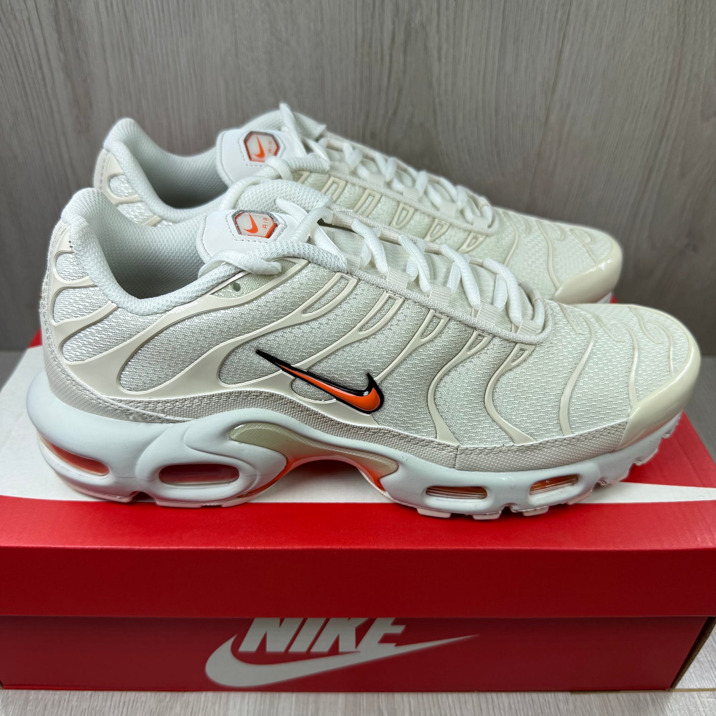 Nike TN Air Max Plus Phantom Safety Orange