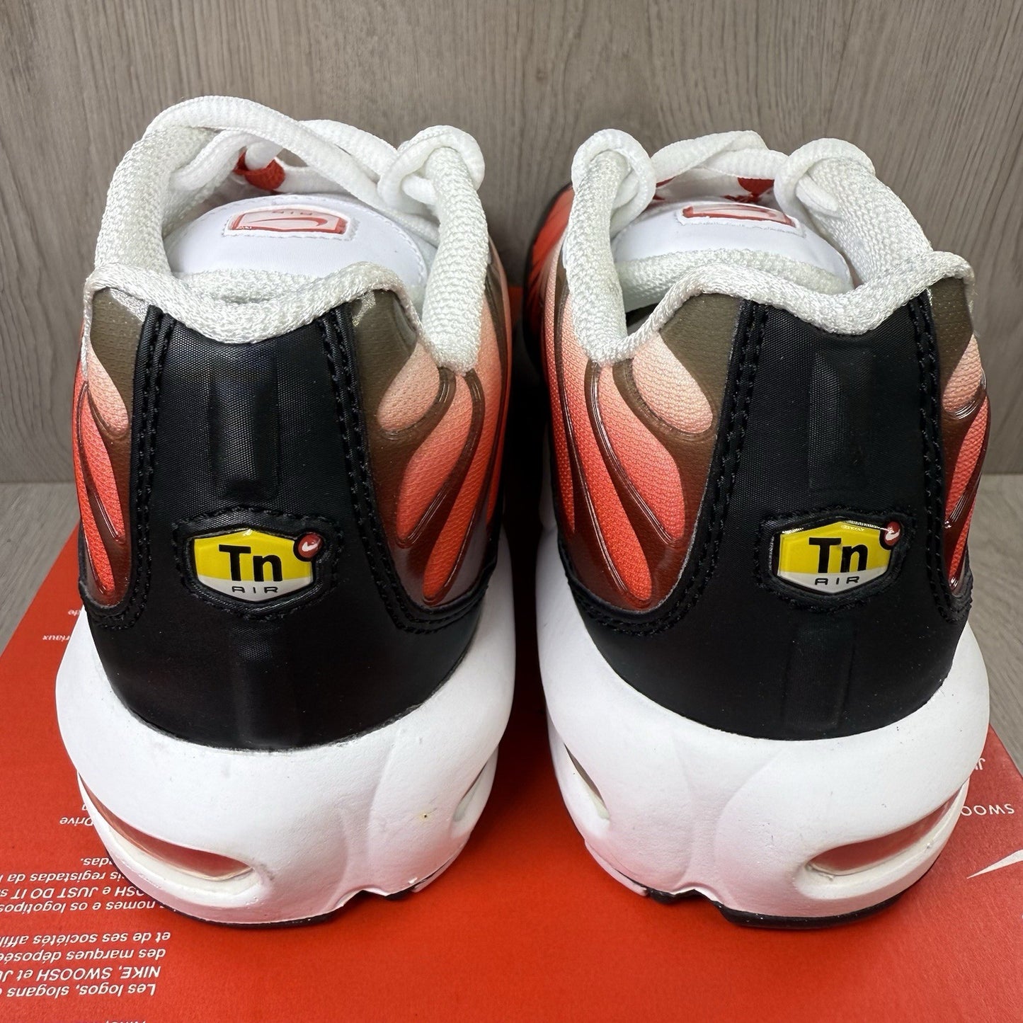 Nike Air Max Plus TN Trainers Fire White Red Size UK5 US5.5 EU38 FD9768-100