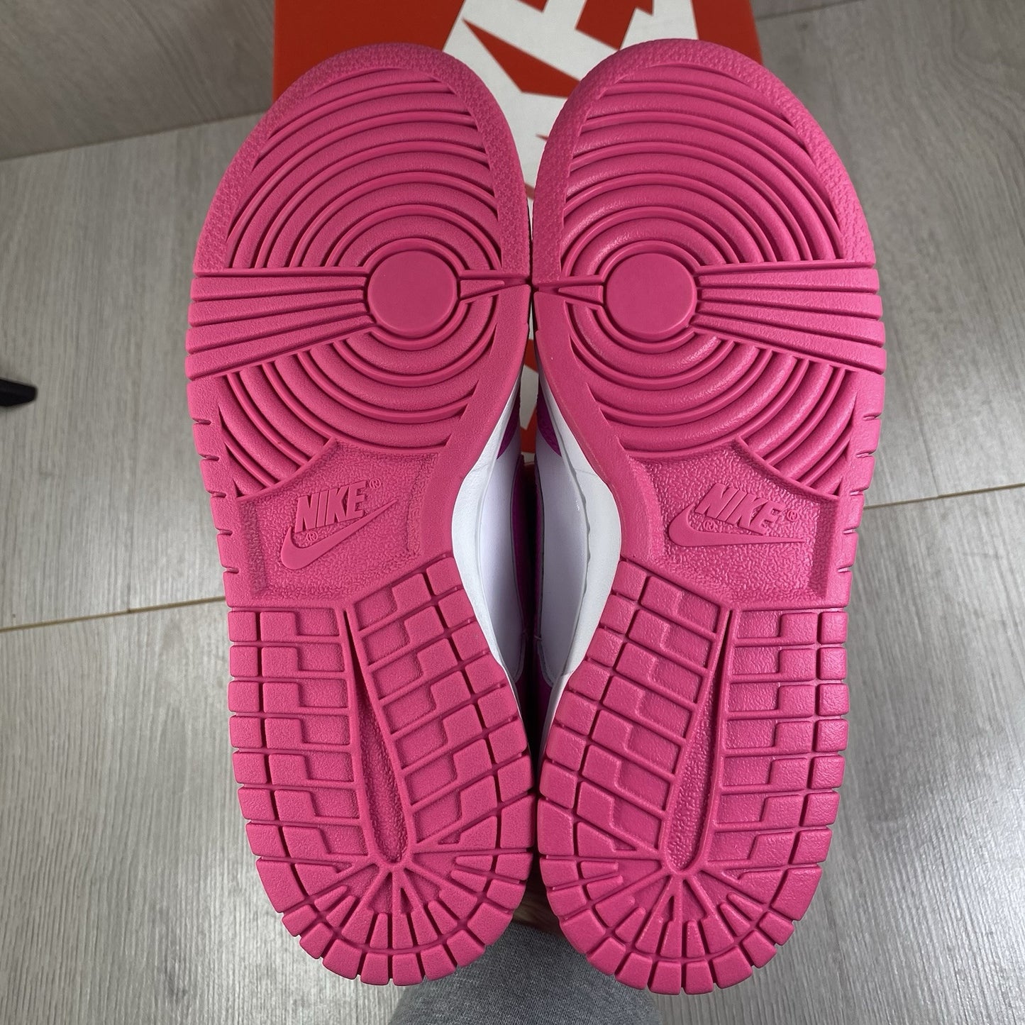 Nike Dunk Low Trainers White Laser Fuchsia Pink Size UK5 US5.5 EU38 FB9109-102