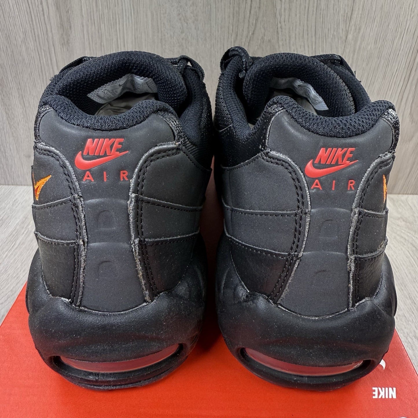 Nike Air Max 95 Trainers Black Red Safety Orange UK6.5 US7.5 EU40.5 FZ4626-002
