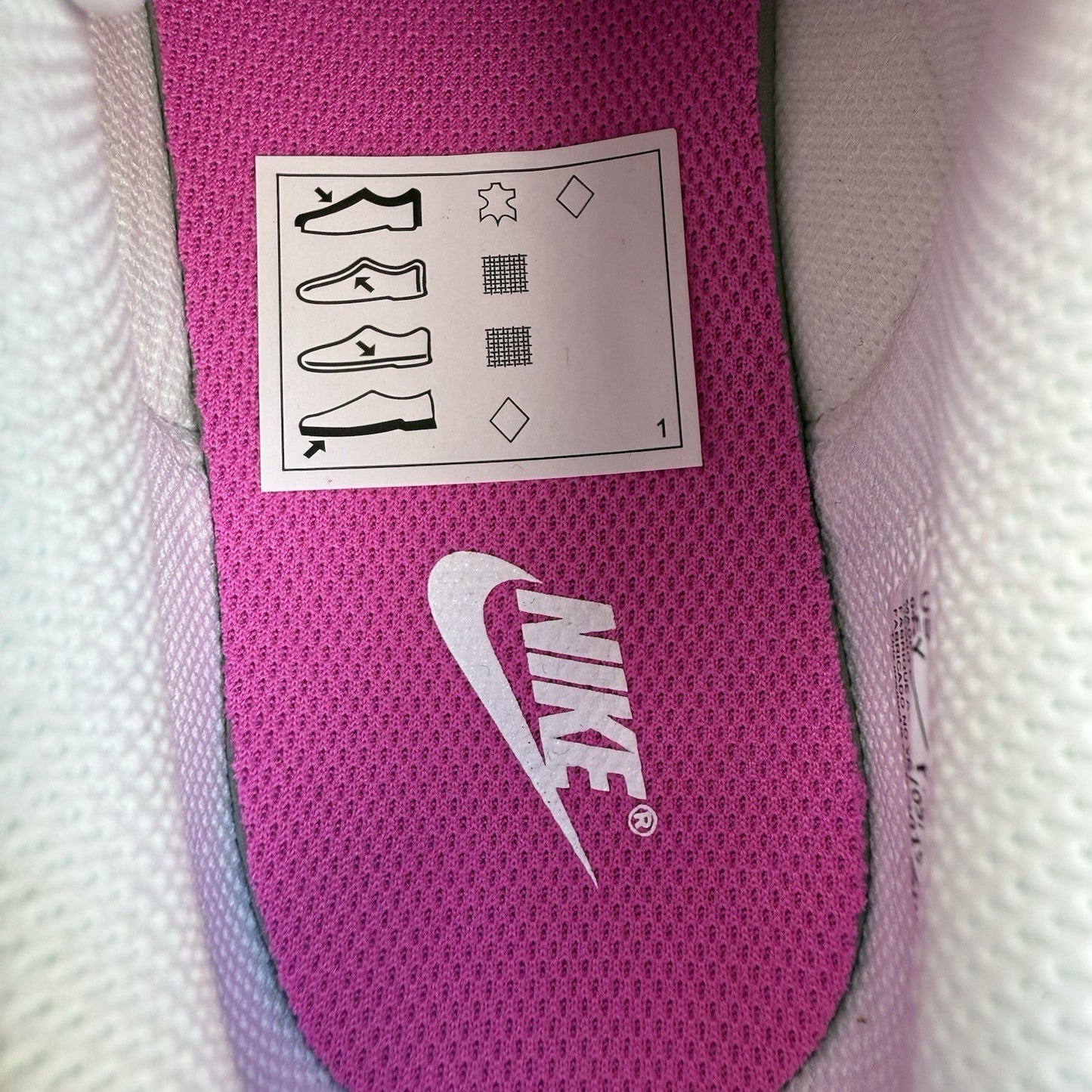 Nike Dunk Low Trainers White Laser Fuchsia Pink Size UK5 US5.5 EU38 FB9109-102