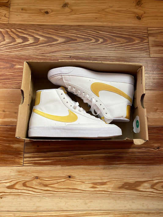 Nike Blazer Mid 77 Hi Top Women's Trainers White UK5.5 US6 EU38.5 FJ4670-100 NEW