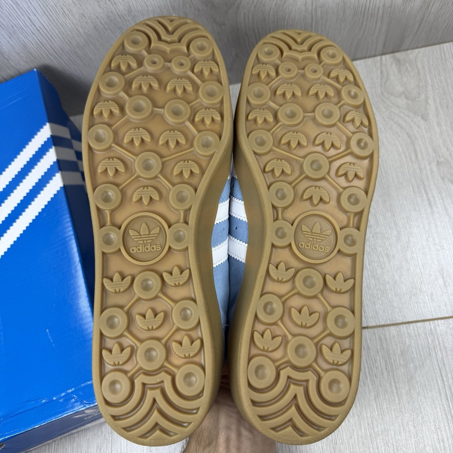 Adidas Broomfield Light Blue White Gum
