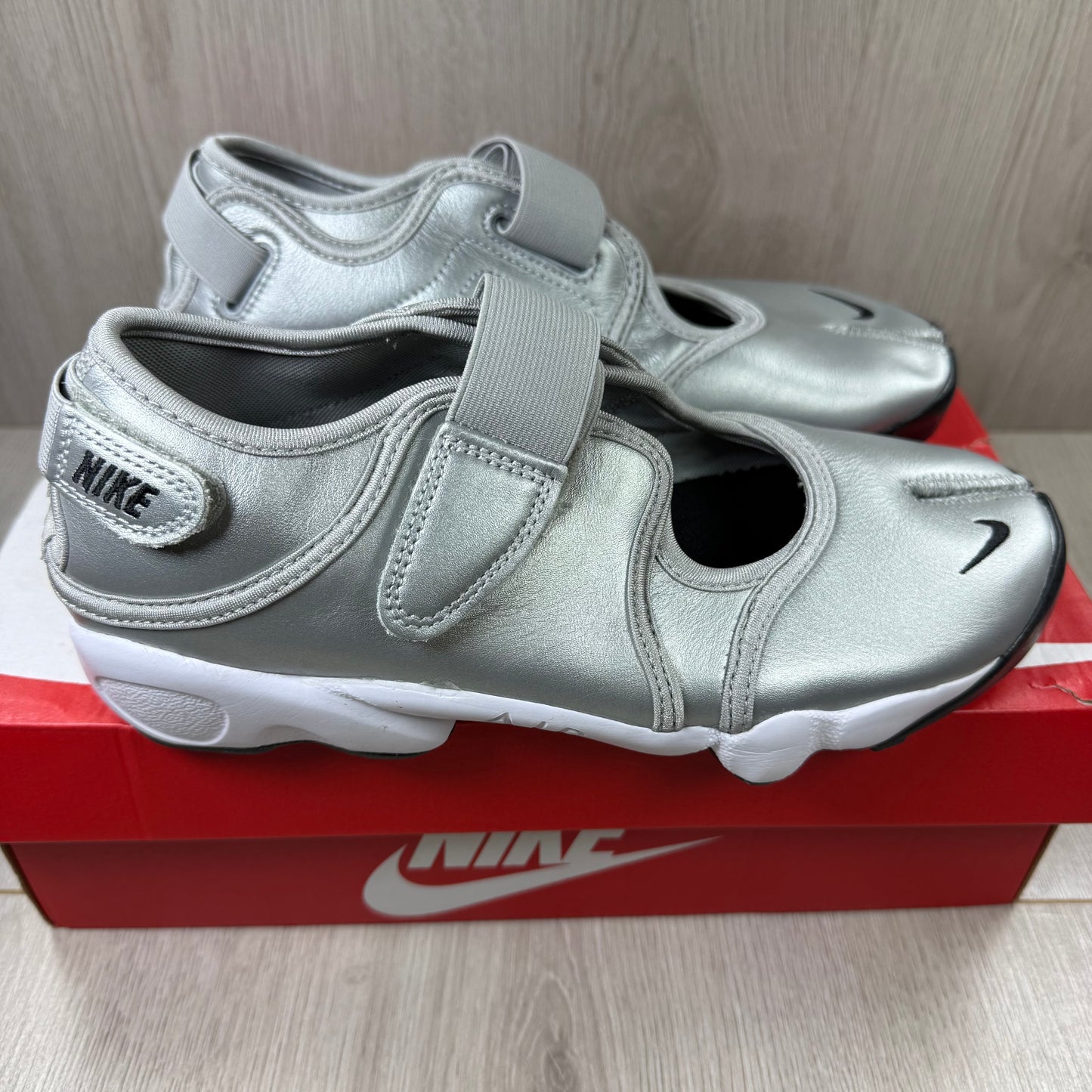 Nike Air Rift Leather Metallic Silver Sail