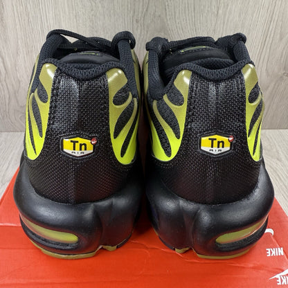Nike TN Air Max Plus Trainers Black Moss Size UK6.5 US7.5 EU40.5 DM0032-010