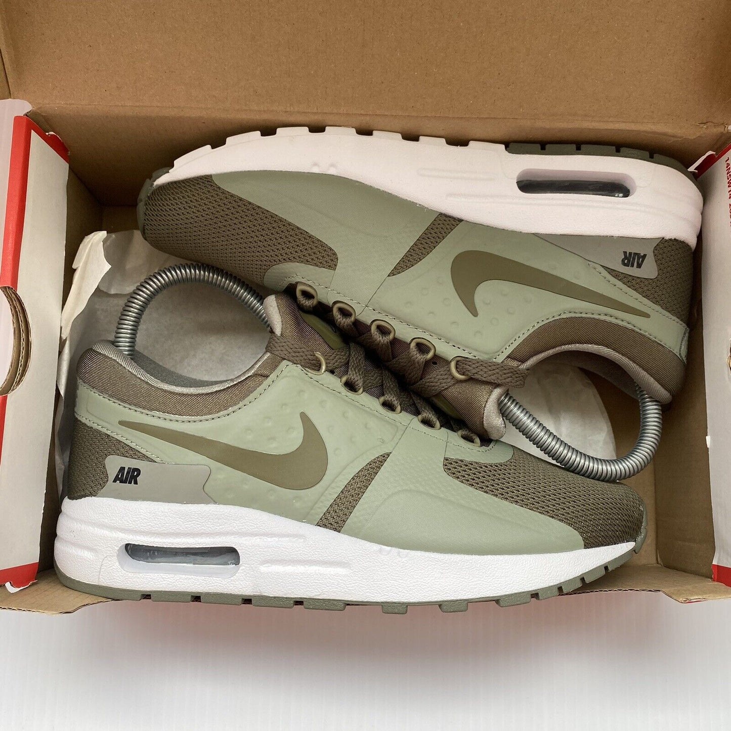 Nike Air Max Zero Essential Kids Trainers Khaki UK4.5 US5 EU37.5 881224-200 NEW