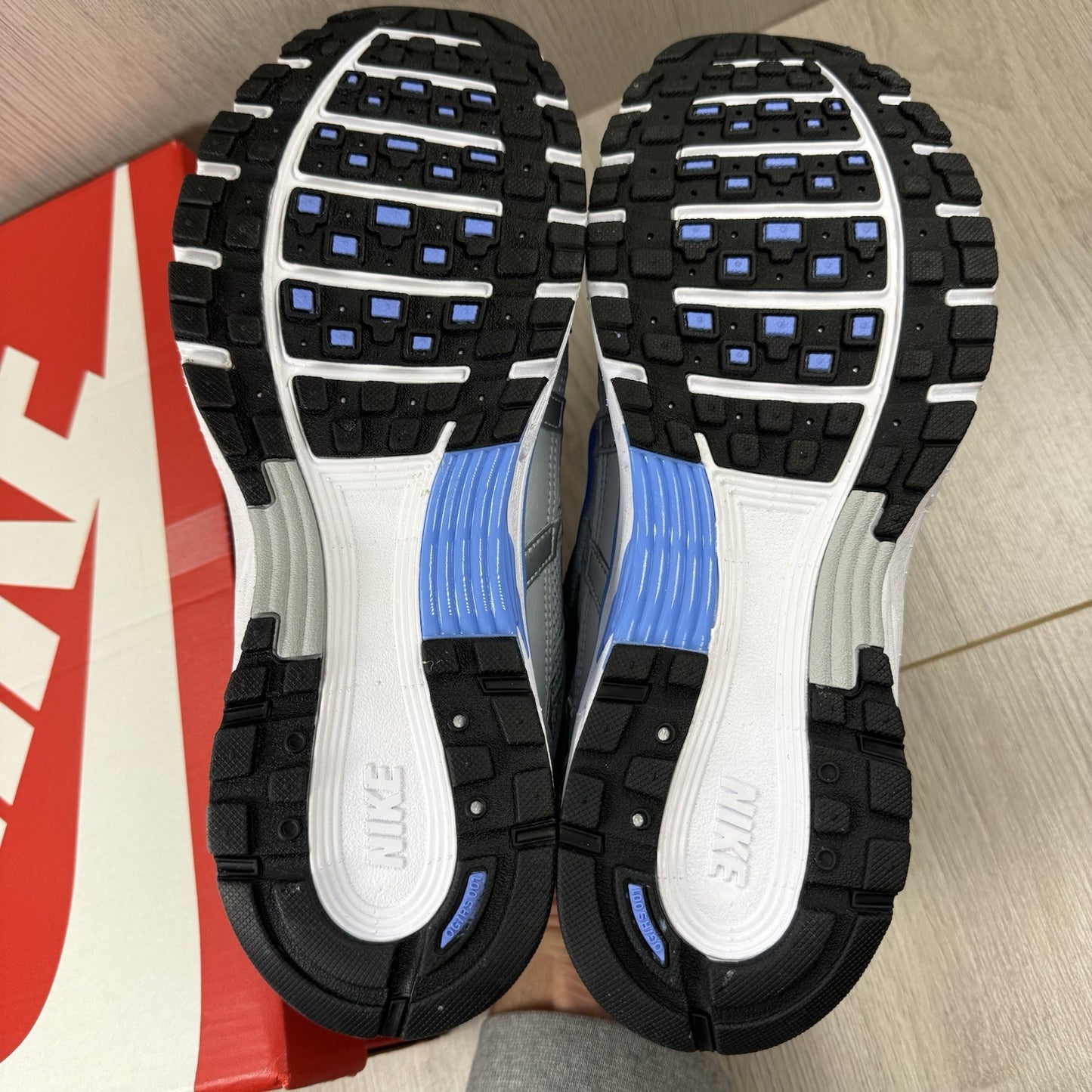 Nike P-6000 Trainers Metallic Silver University Blue Size UK5.5 US6 CD6404-025