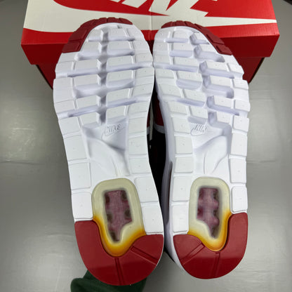 Nike Air Max 1 Ultra
Pure Platinum Black Gym Red 819476-005