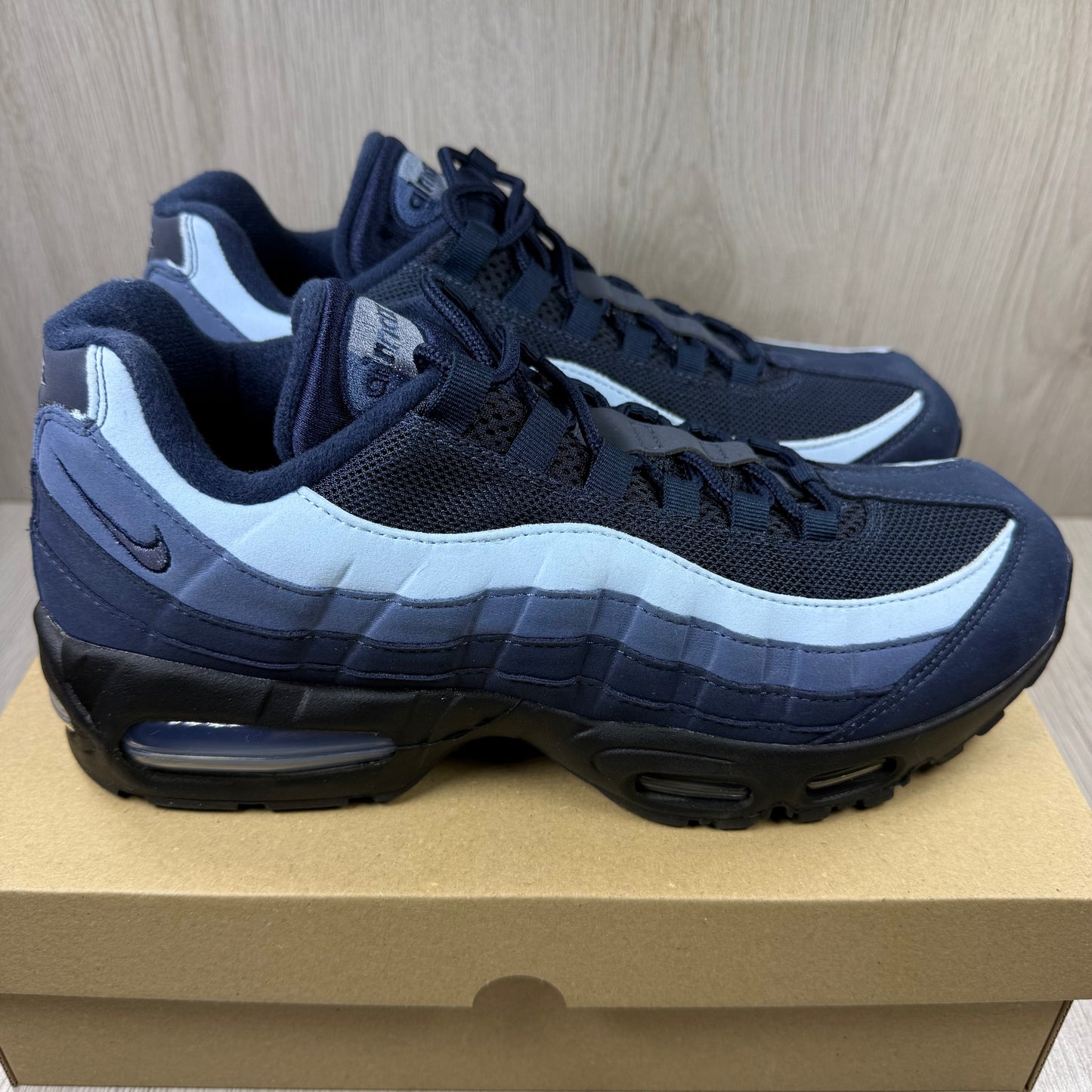 Nike Air Max 95 Obsidian