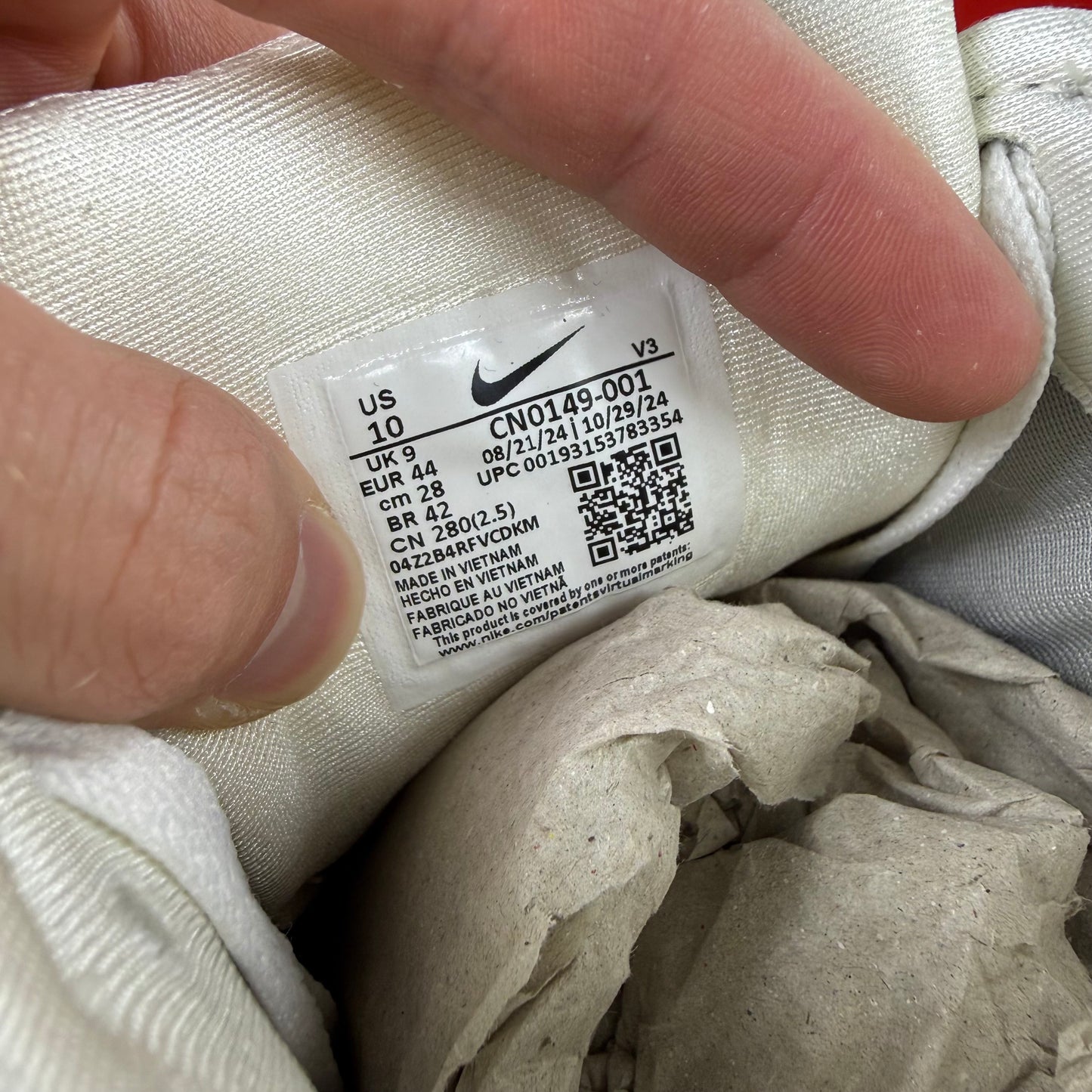 Nike P-6000 Metallic Silver