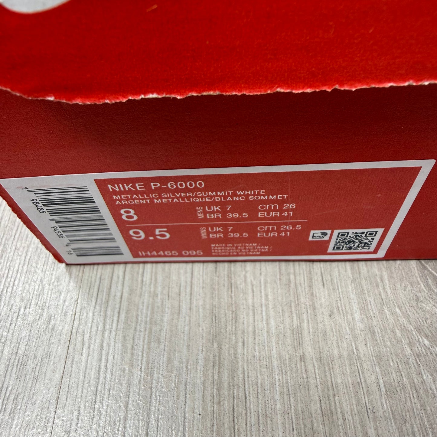 Nike P-6000 Metallic Silver Wolf Grey