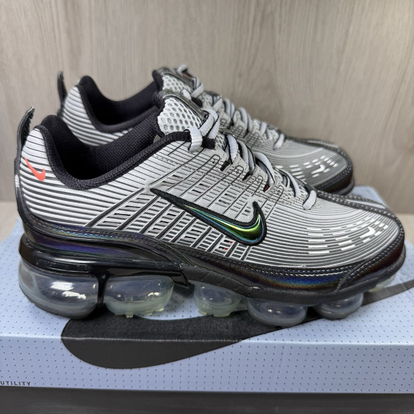 Nike Air VaporMax 360 Trainers Metallic Silver Size UK5 US7.5 EU38.5 CK2719-003