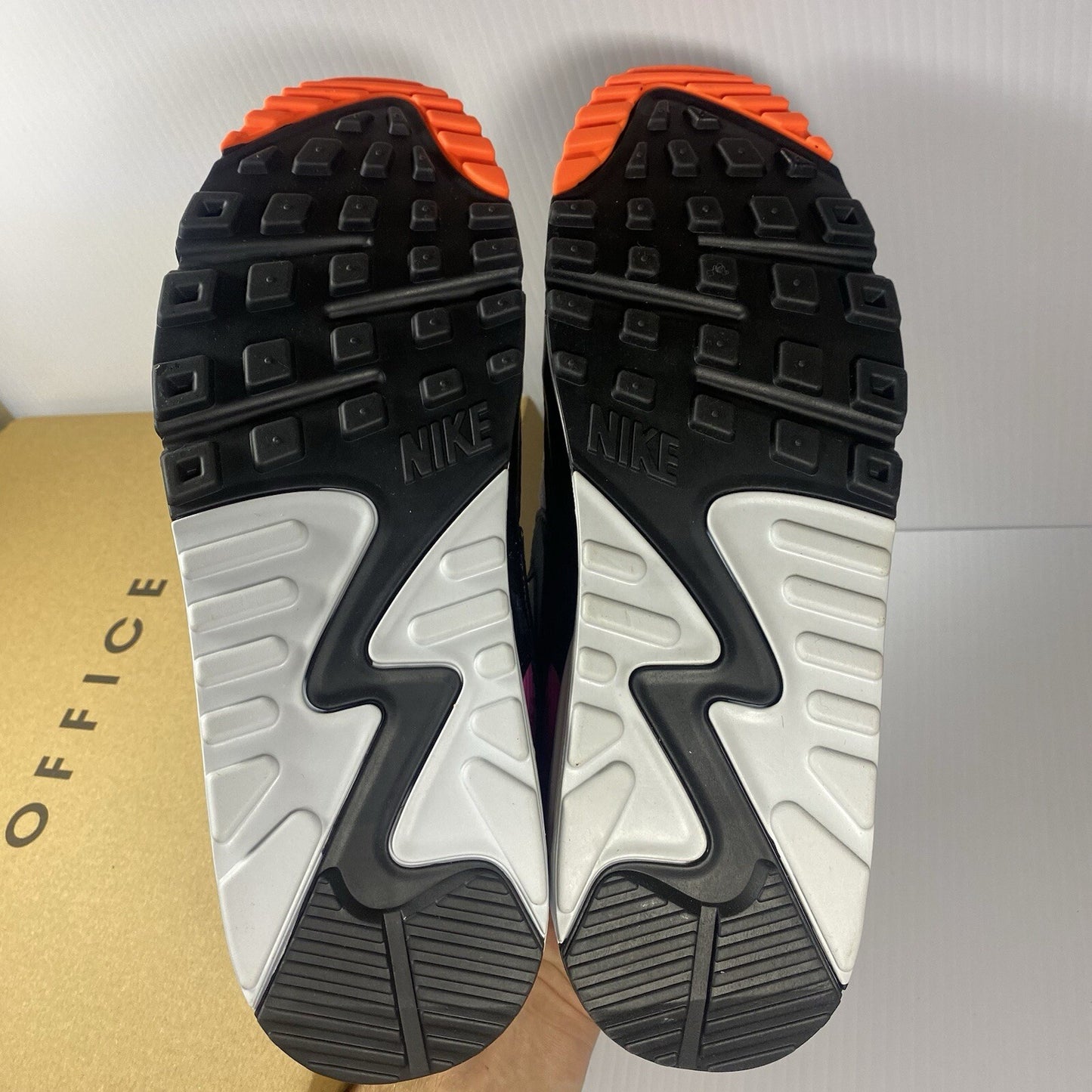 Nike Air Max 90 Trainers Dunkin Donughts UK8.5 US9.5 EU43 FN6958-003