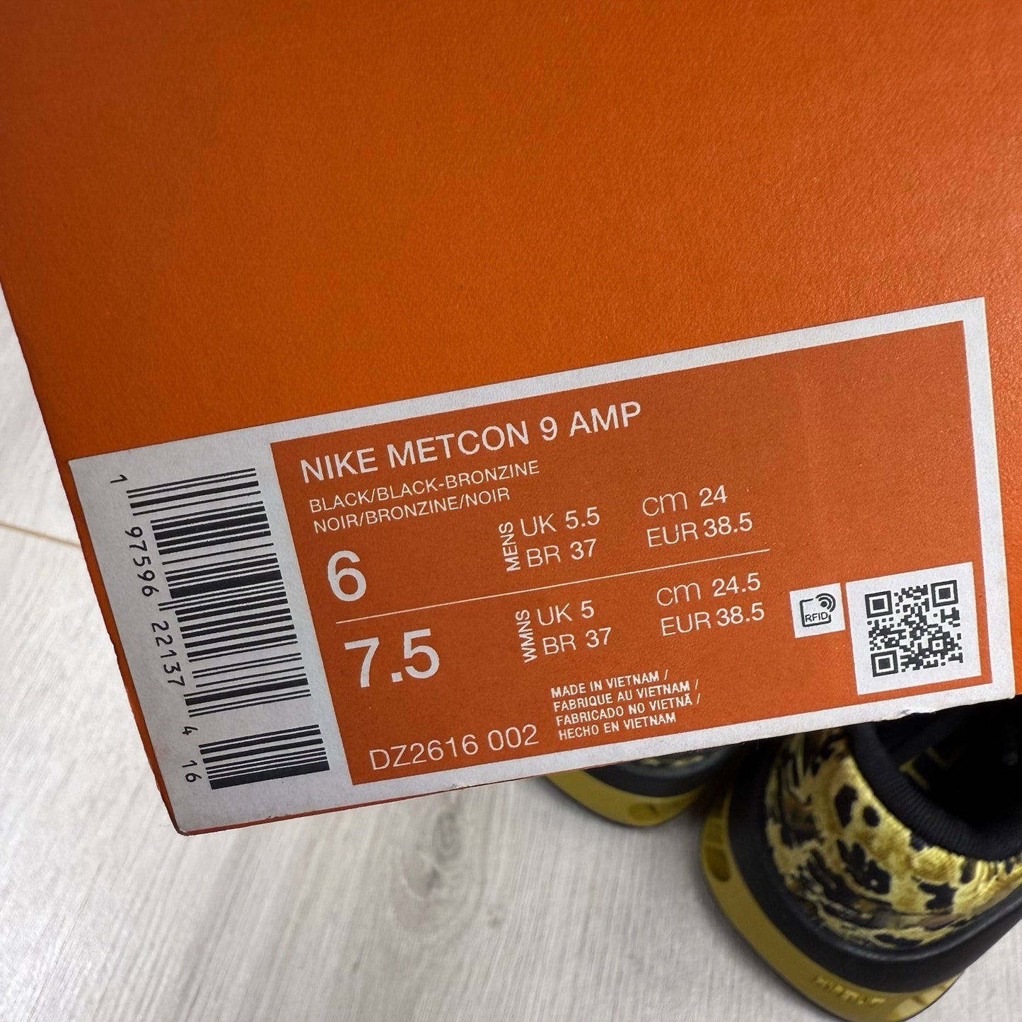 Nike Metcon 9 AMP Trainers Bronzine Citron Tint UK5.5 US6 EU38.5 DZ2616-002