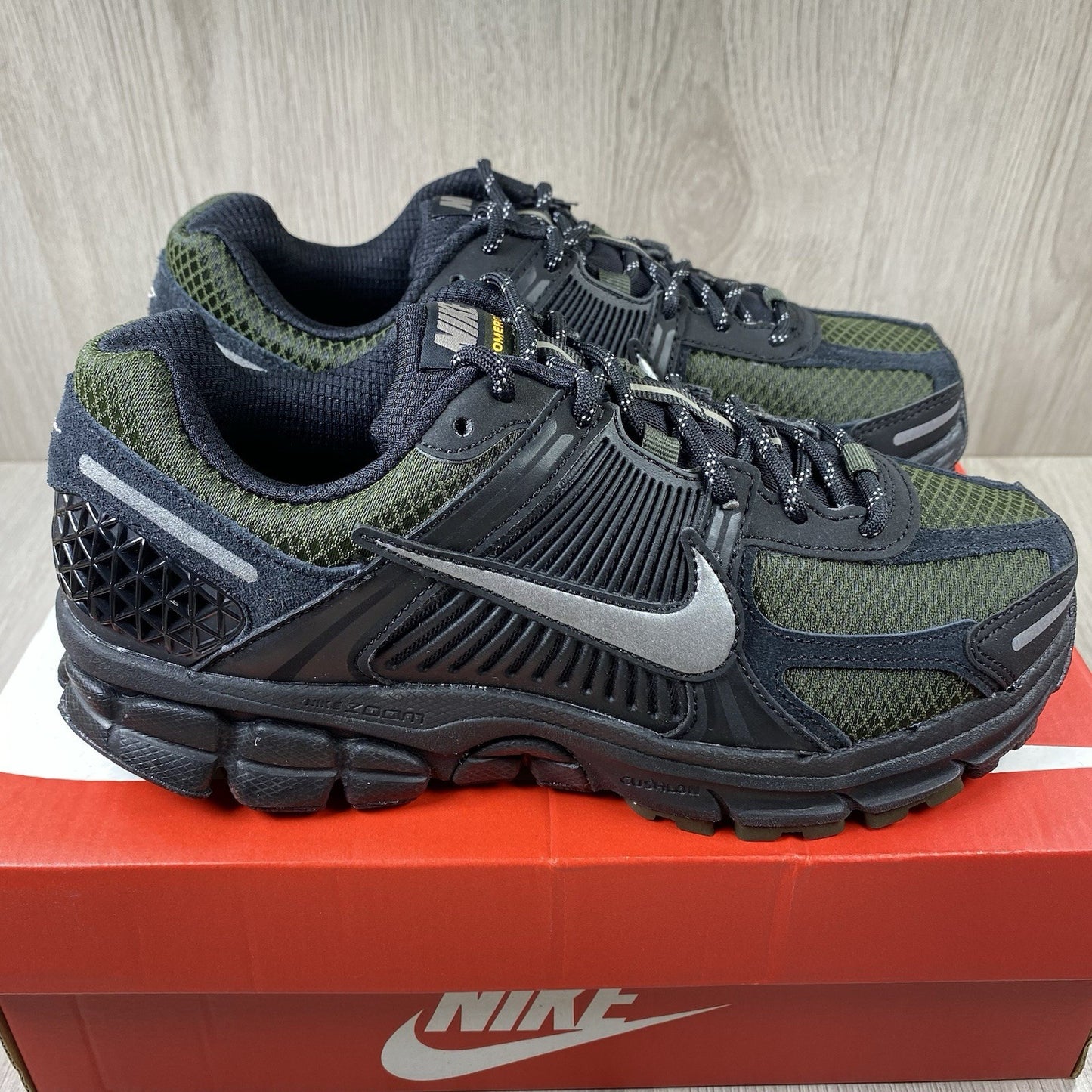 Nike Zoom Vomero 5 Trainers Black Sequoia Size UK5.5 US6 EU38.5 HV2527-001