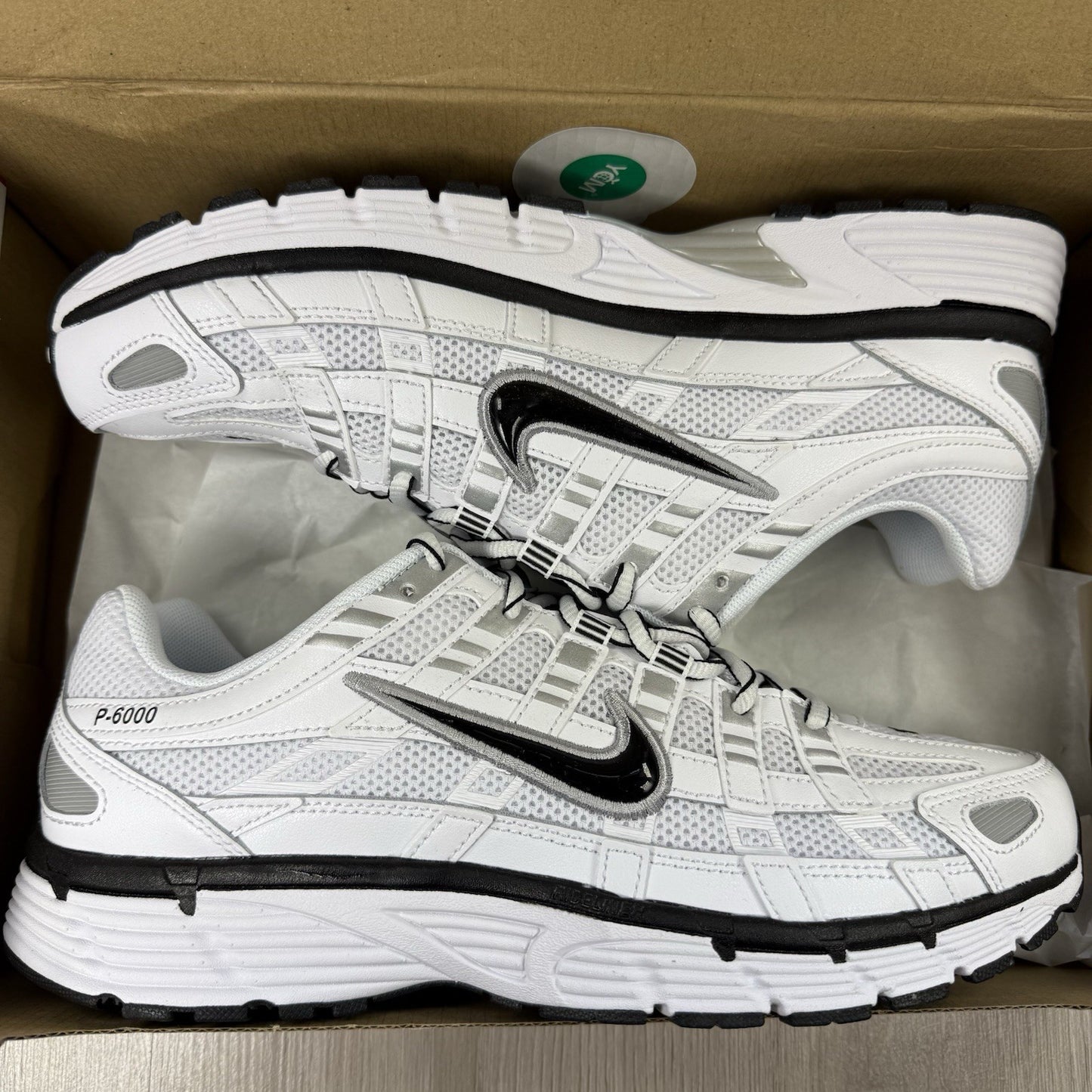 Nike P-6000 White Metallic Silver Black Trainers Size UK7.5 US8.5 CD6404-107