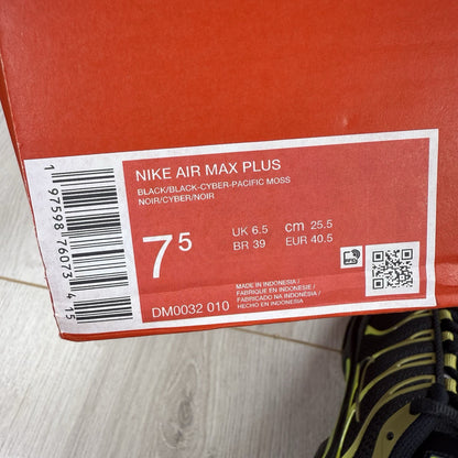 Nike TN Air Max Plus Trainers Black Moss Size UK6.5 US7.5 EU40.5 DM0032-010