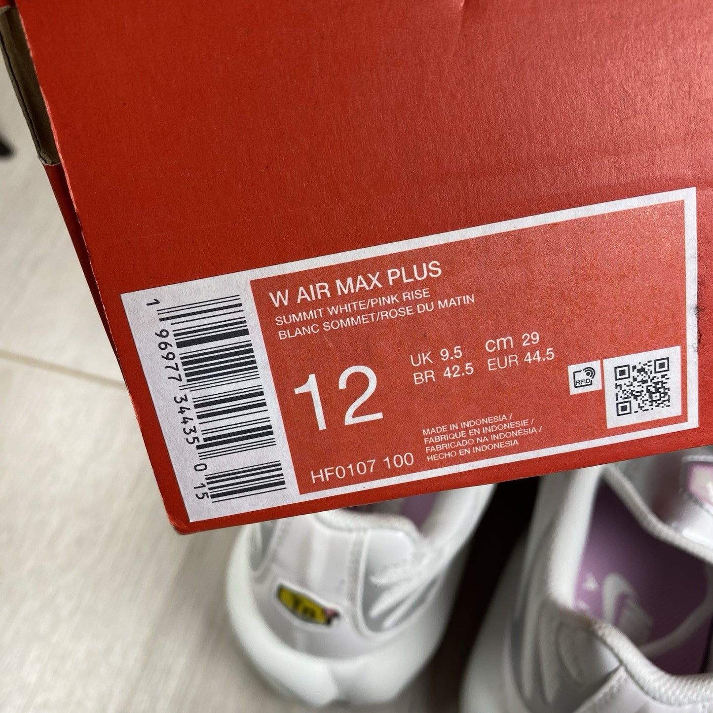 Nike Air Max Plus TN Summit White Pink Rise Size UK9.5 US12 EU44.5 HF0107-100