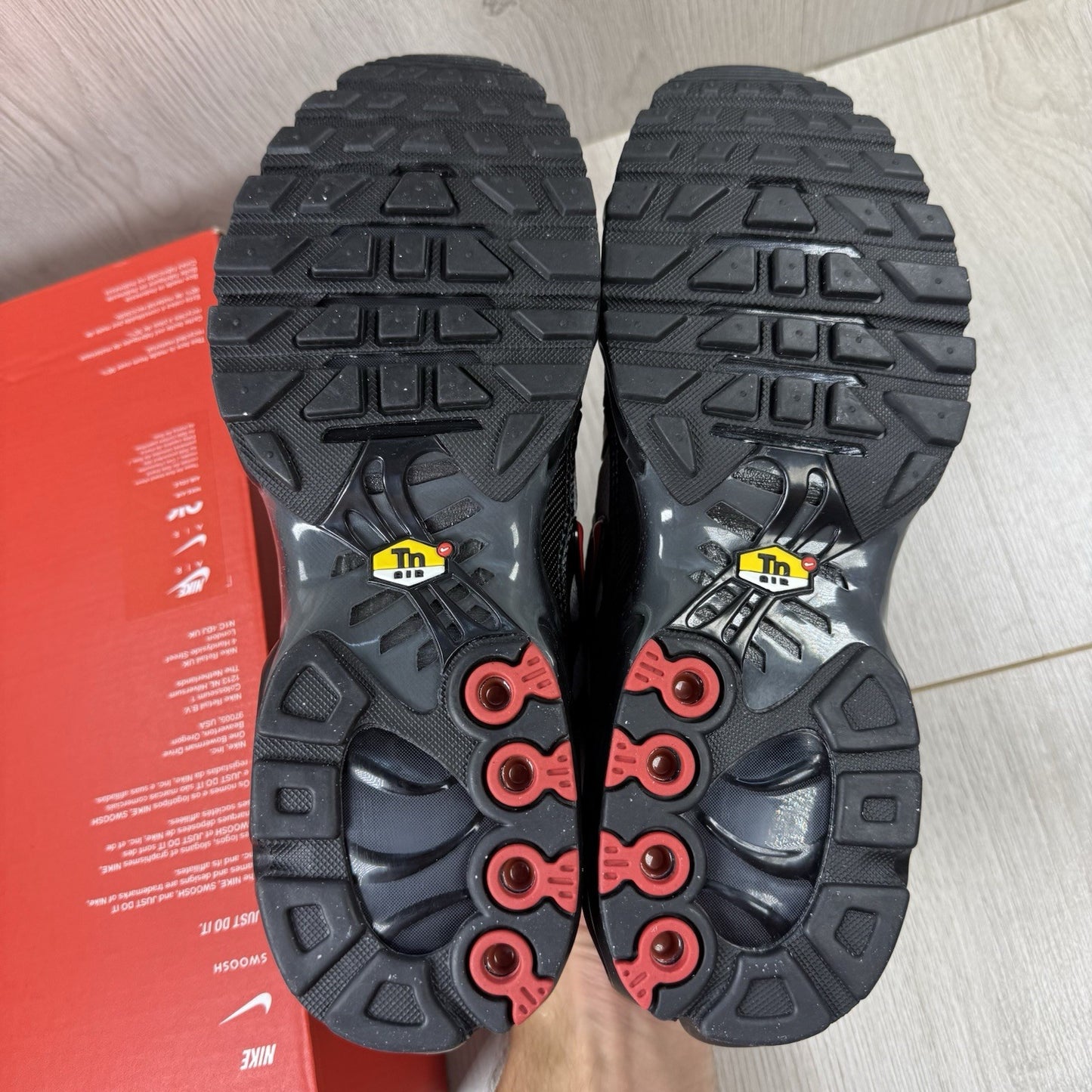 Nike TN Air Max Plus Trainers Black Gradient Red UK6.5 US7.5 EU40.5 CI2299-001 ✅