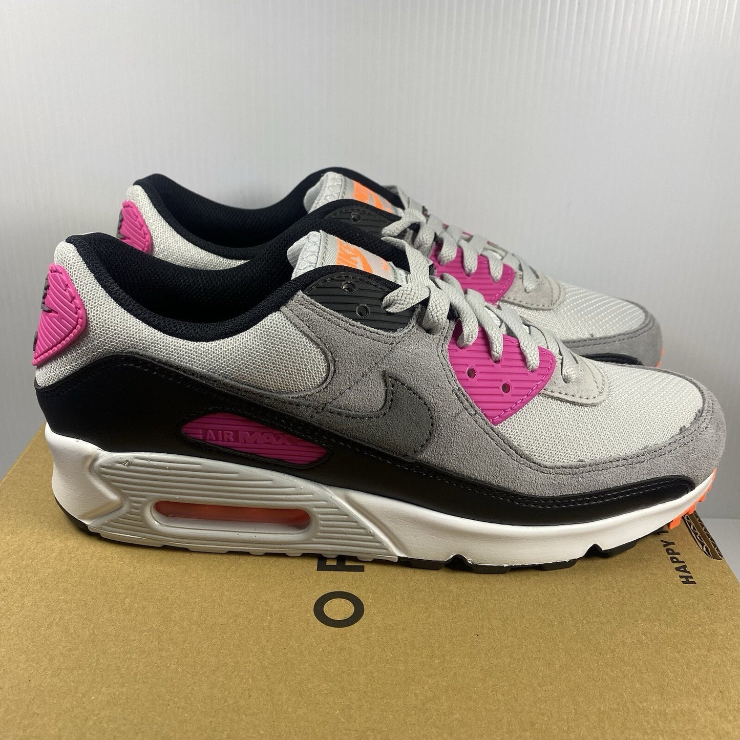 Nike Air Max 90 Trainers Dunkin Donughts UK8.5 US9.5 EU43 FN6958-003