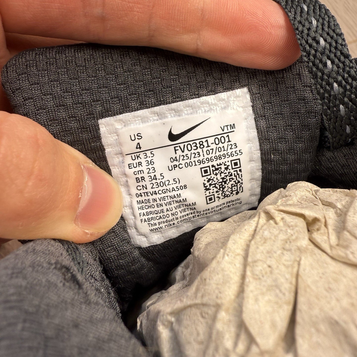 Nike Air Max 90 Trainers Reflective Swoosh Anthracite Size UK3.5 FV0381-001 🆕✅