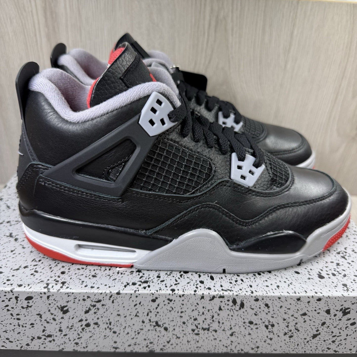 Nike Jordan 4 Retro Trainers Bred Reimagined Size UK5.5 US6 EU38.5 FQ8213-006