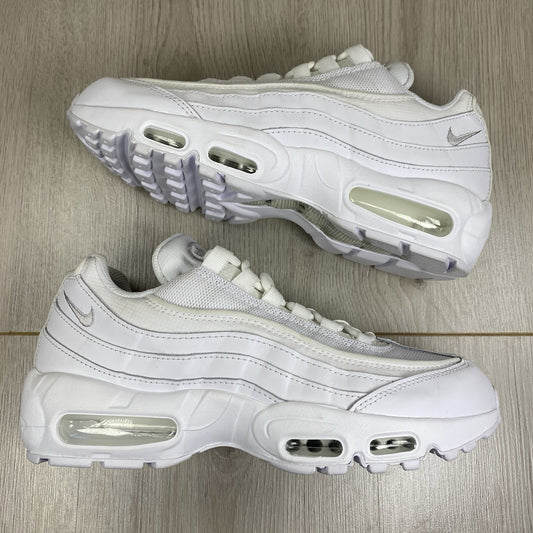 Nike Air Max 95 Trainers Triple White UK6 US7 EU40 CT1268-100
