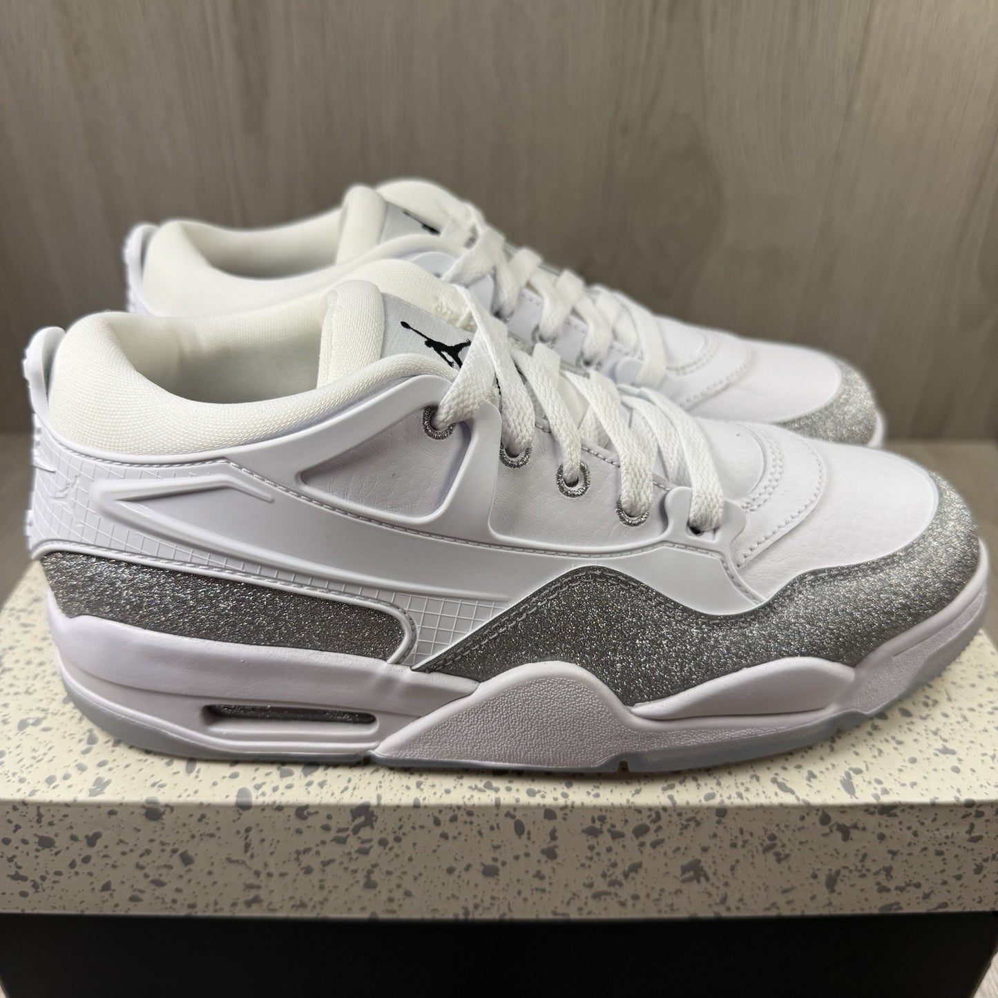 Nike Air Jordan 4 RM Trainers White Metallic Size UK5 US7.5 EU38.5 AQ9129-101