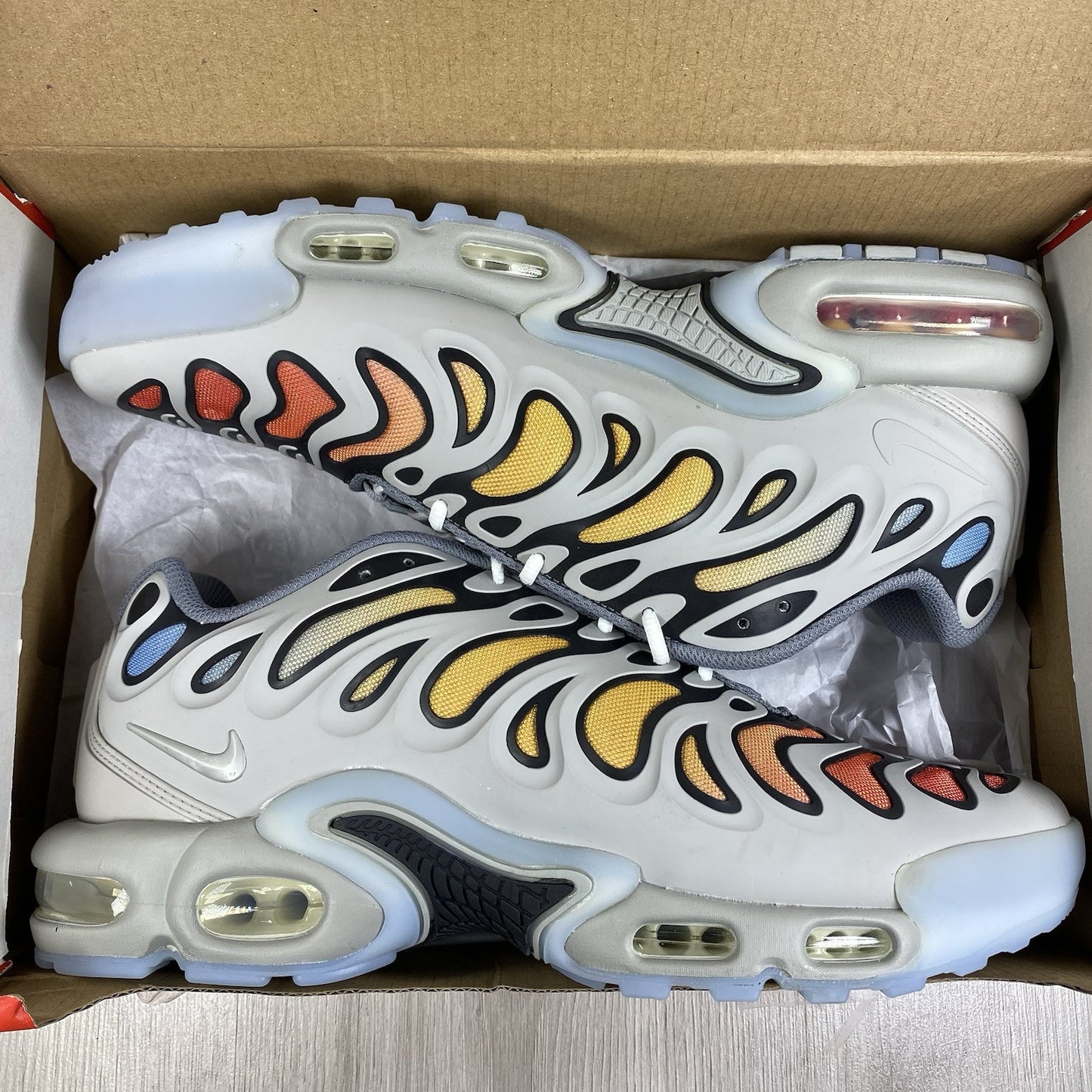 Nike TN Air Max Plus Trainers Light Smoke Grey Size UK9.5 US10.5 FD4290-002